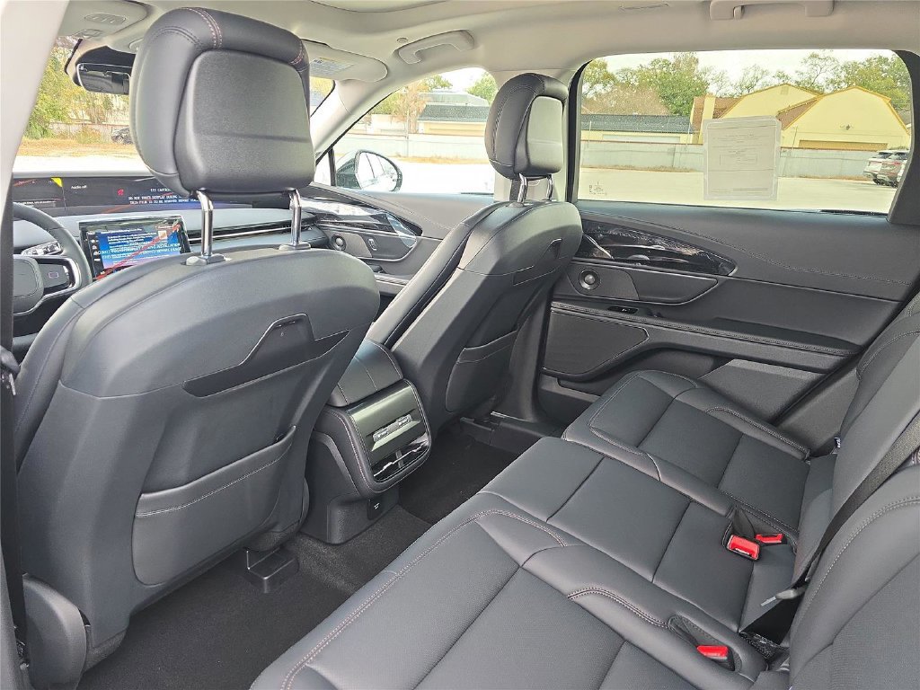 New 2026 Lincoln Nautilus Premier w/ Equipment Group 102A AWD/4WD image 11