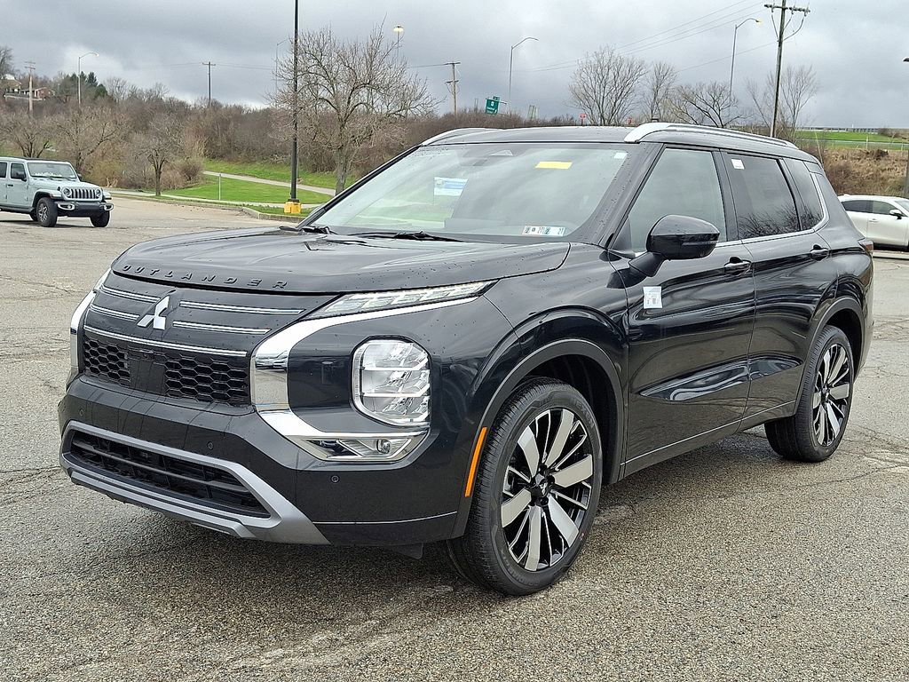 New 2026 Mitsubishi Outlander SEL image 2