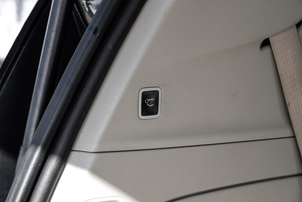 Used 2019 Chrysler Pacifica Limited w/ Advanced Safetytec Group image 62