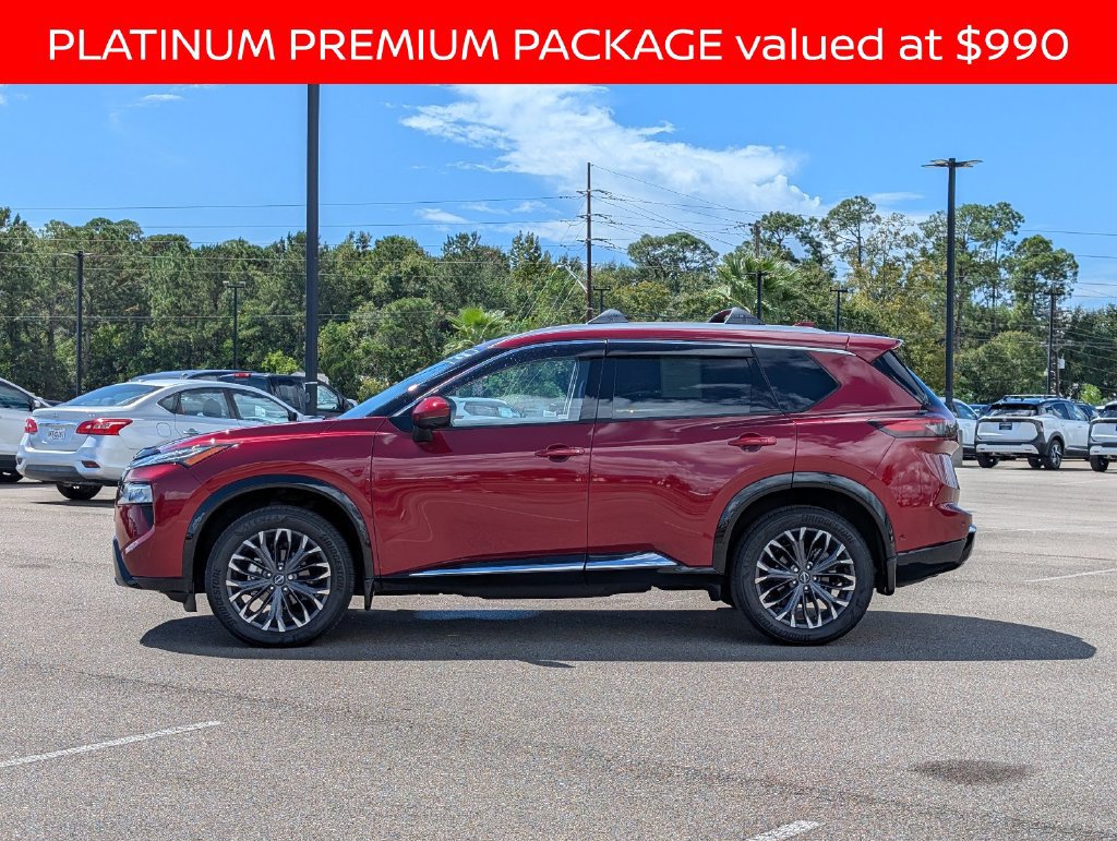 Used 2026 Nissan Rogue Platinum w/ Platinum Premium Package AWD/4WD image 2