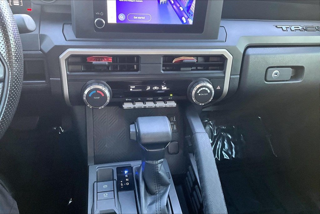 Used 2024 Toyota Tacoma SR RWD image 29