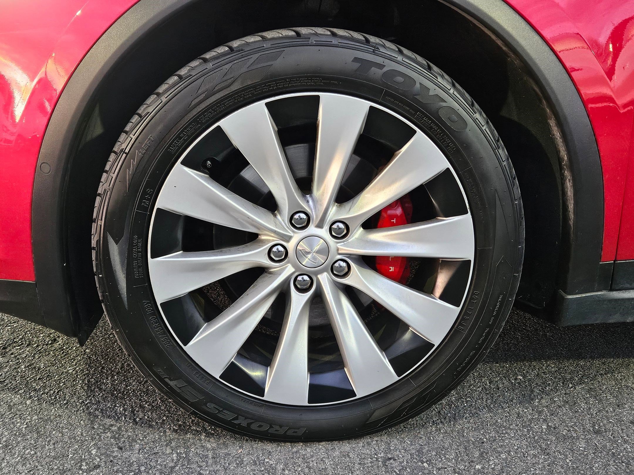 Used 2020 Tesla Model X Performance image 13