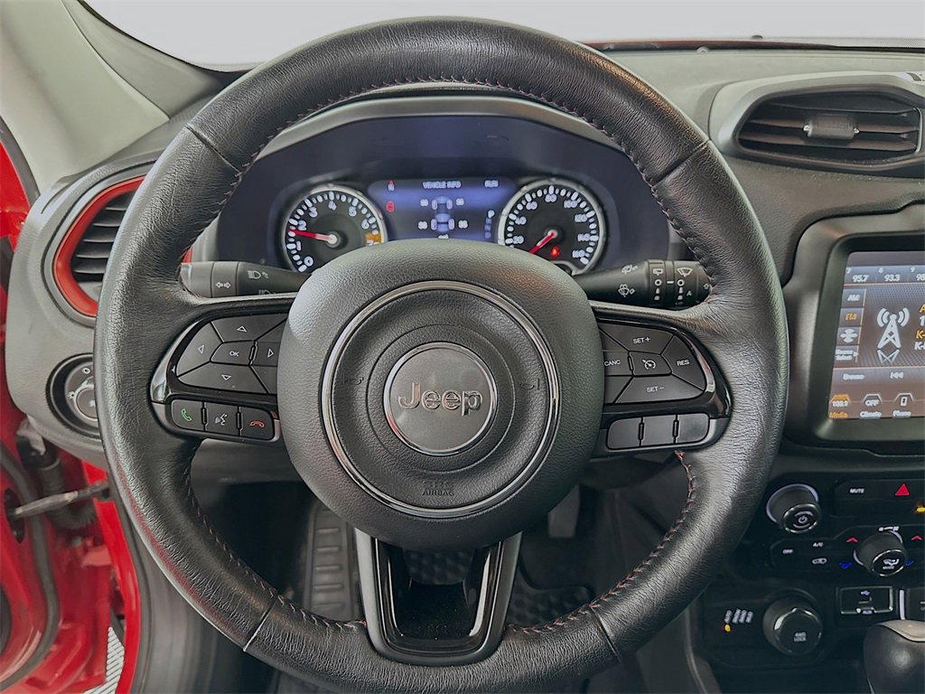 Used 2022 Jeep Renegade Latitude w/ Convenience Group image 17