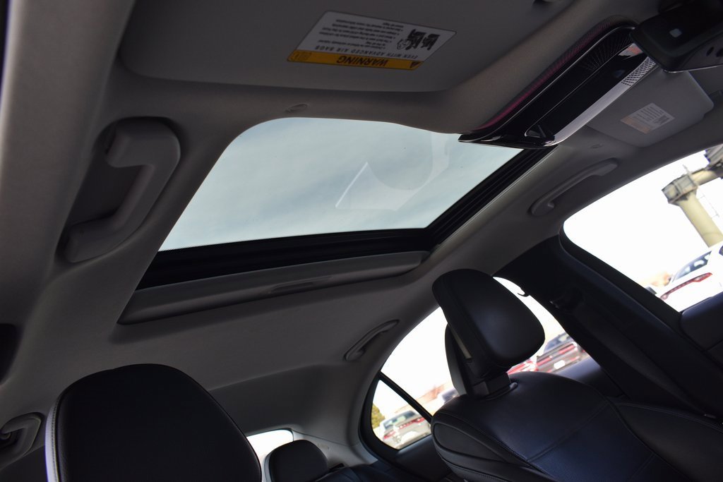 Used 2022 Mercedes-Benz C 300 Sedan image 22