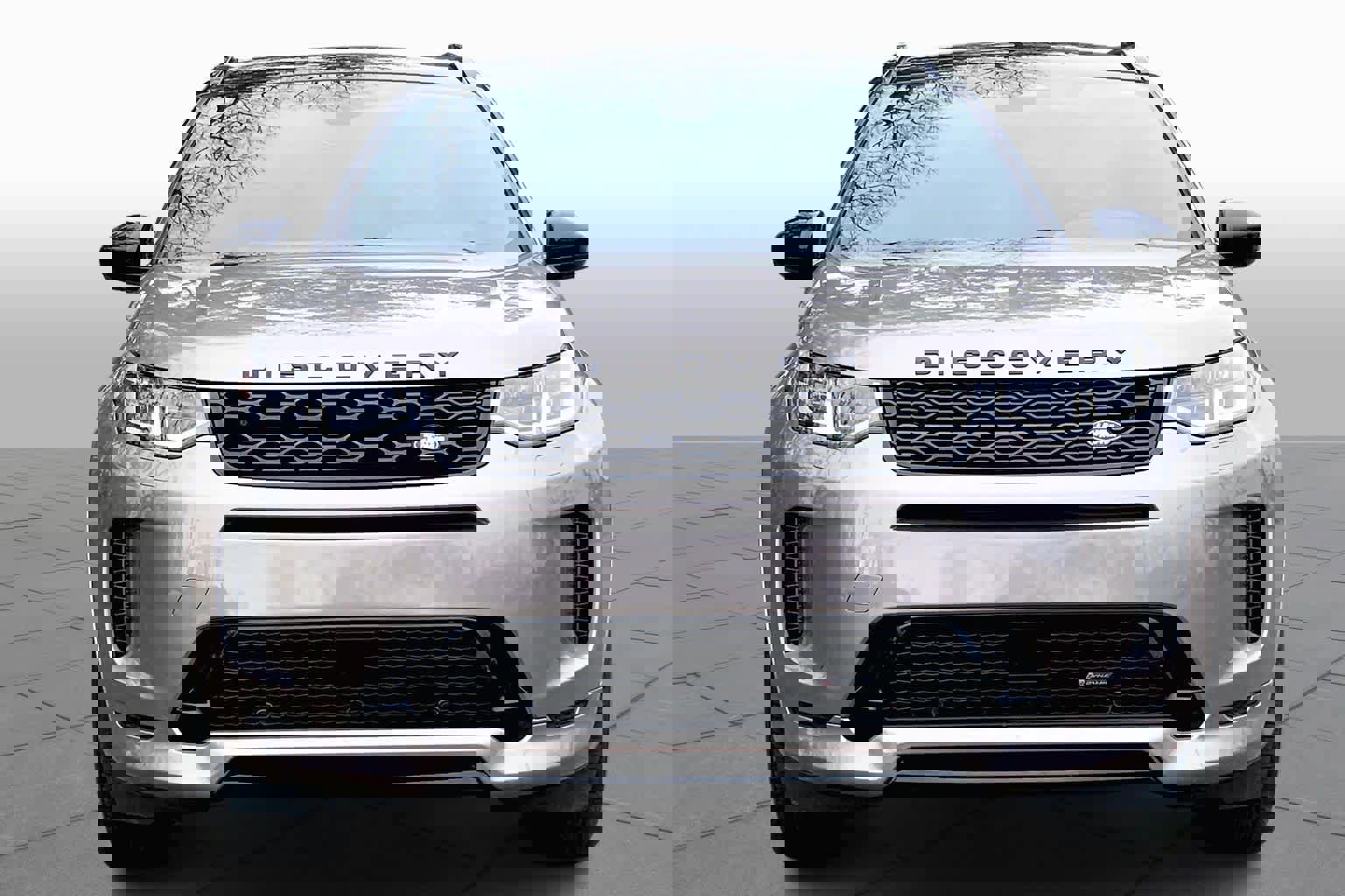 Used 2023 Land Rover Discovery Sport S R-Dynamic image 4