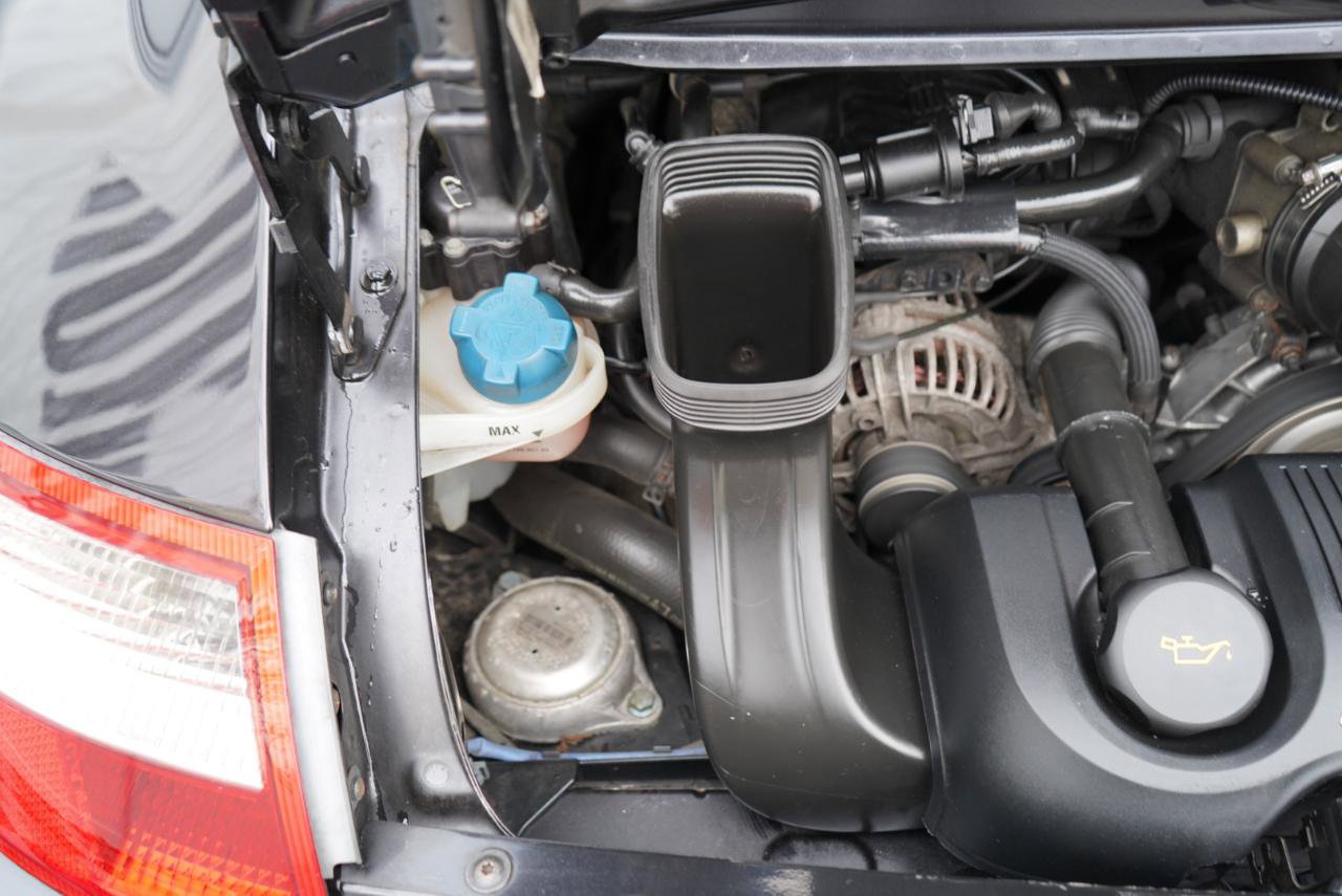 Used 2005 Porsche 911 Carrera image 86