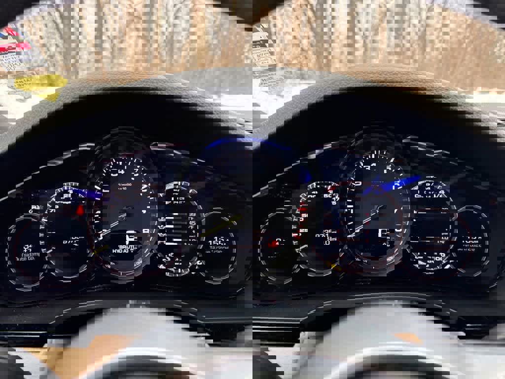 Used 2020 Porsche Cayenne E-Hybrid image 12