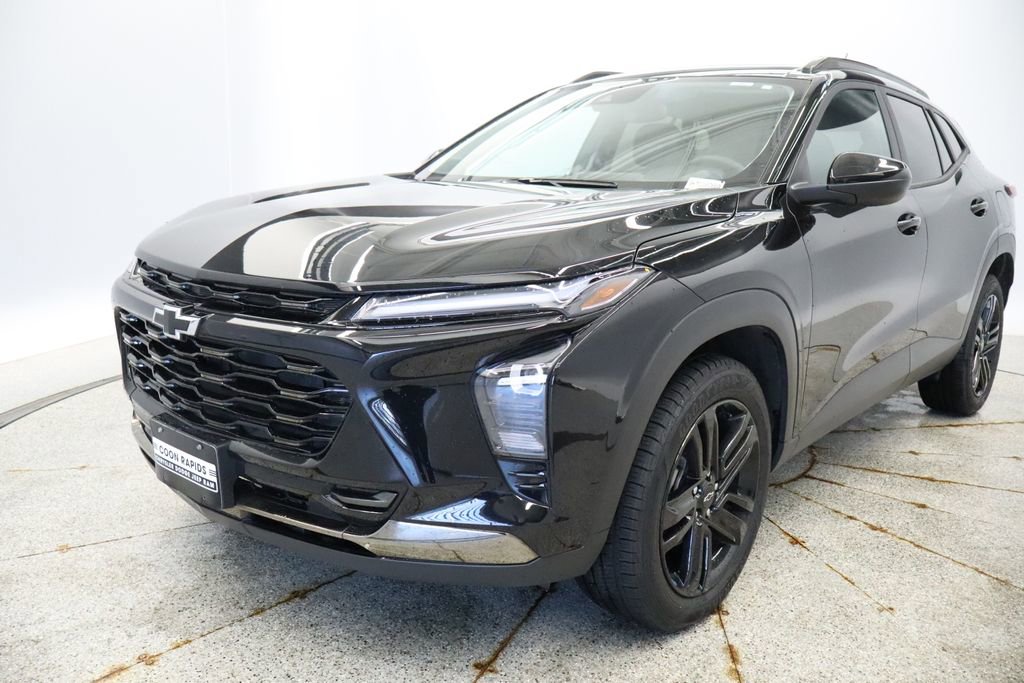Used 2024 Chevrolet Trax ACTIV w/ Sunroof Package image 13