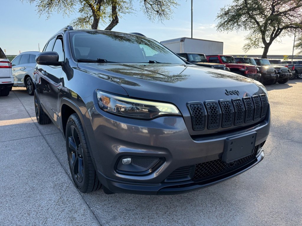 Used 2021 Jeep Cherokee Latitude Plus image 1