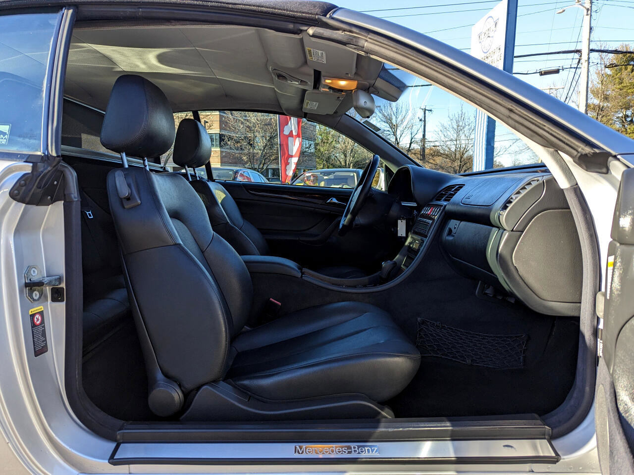 Used 2002 Mercedes-Benz CLK 320 2dr Cabriolet 3.2L image 31