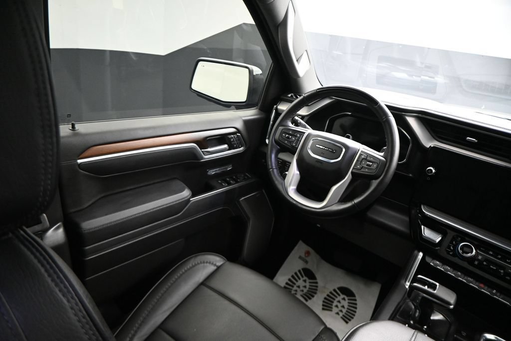 Used 2026 GMC Sierra 1500 Denali AWD/4WD image 14