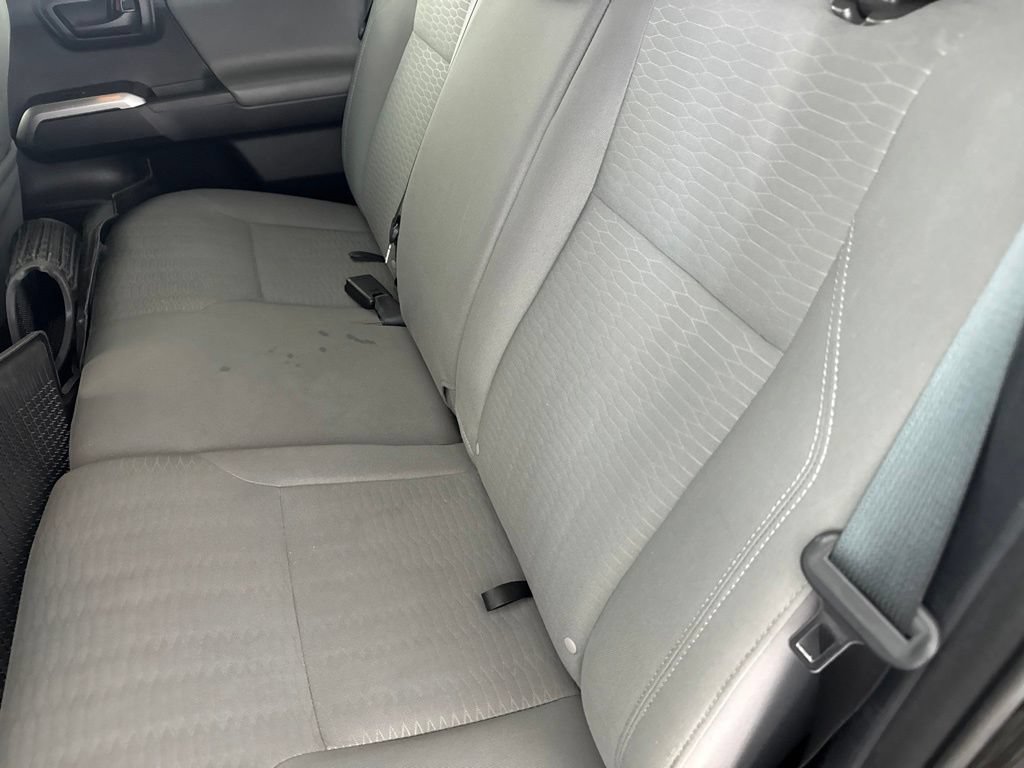 Used 2019 Toyota Tacoma SR5 AWD/4WD image 30