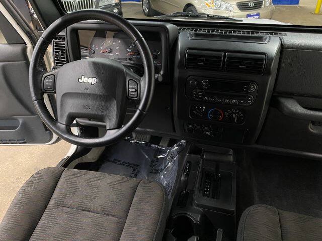 Used 2005 Jeep Wrangler Sport AWD/4WD image 11