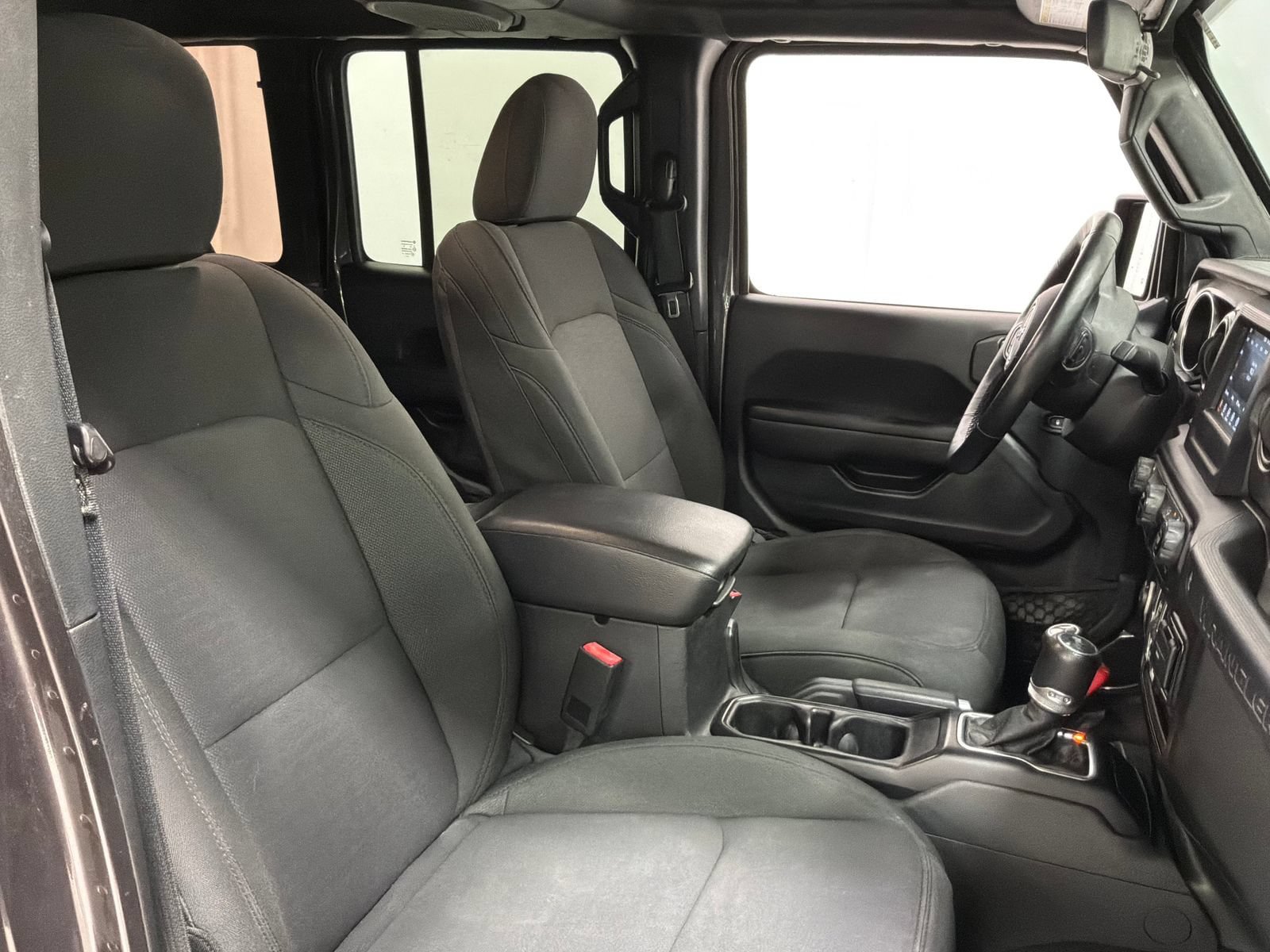 Used 2020 Jeep Wrangler Unlimited Sport S AWD/4WD image 9