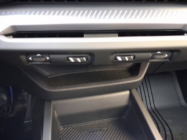 New 2026 BMW 228i xDrive w/ Technology Package AWD/4WD image 25