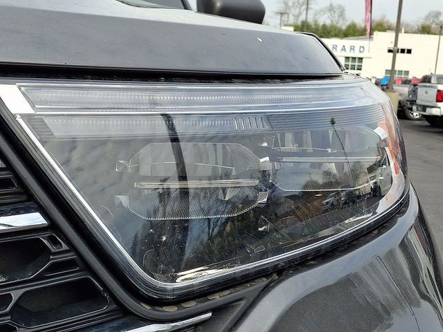 Certified 2023 Ford Explorer XLT w/ Equipment Group 202A image 9