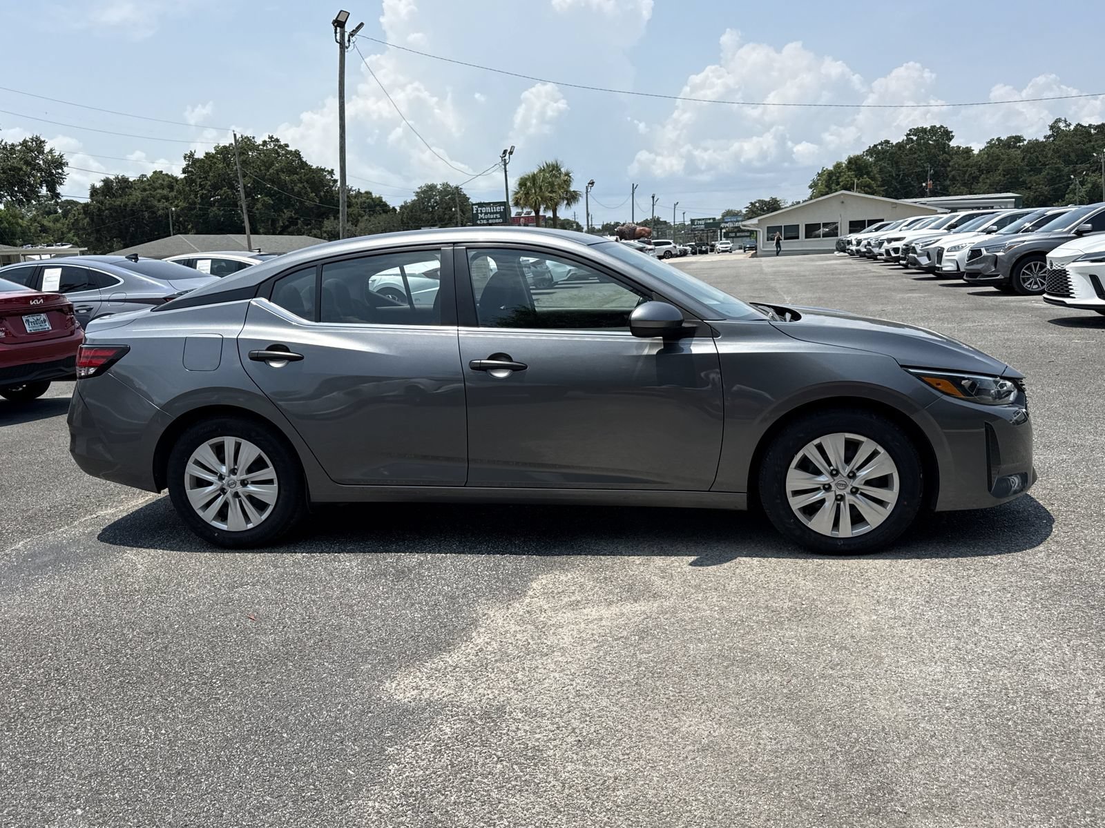 Used 2025 Nissan Sentra S FWD image 6