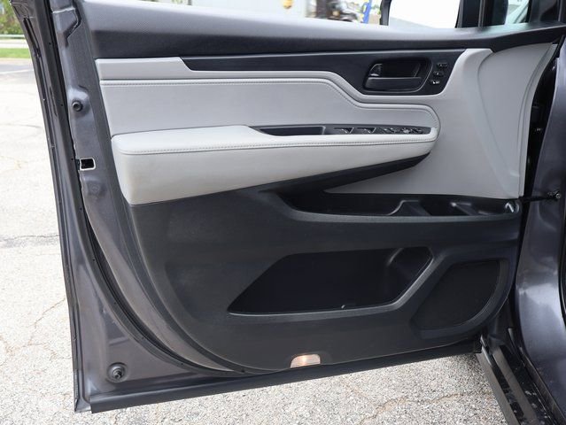 Used 2018 Honda Odyssey EX-L image 44