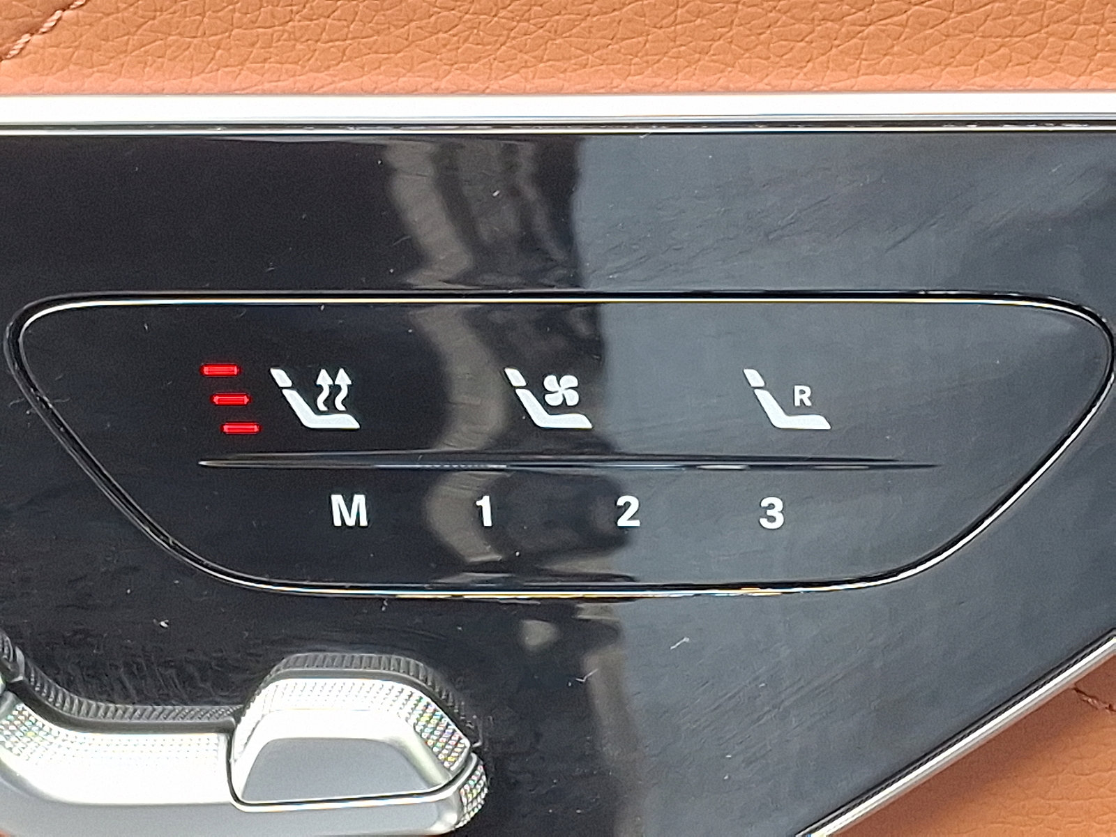 Certified 2026 Mercedes-Benz S 580 4MATIC Sedan image 25