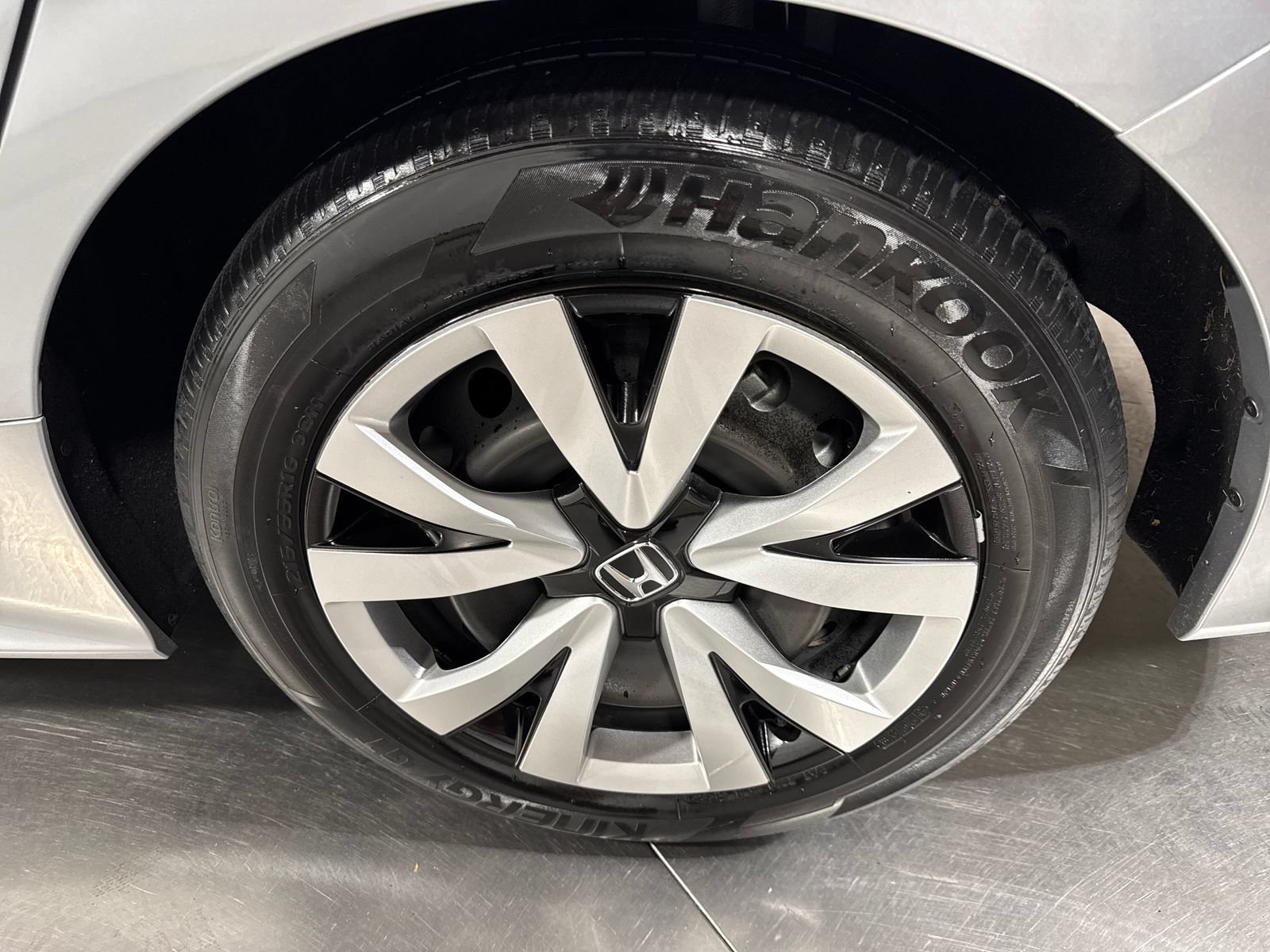 Used 2023 Honda Civic LX image 12