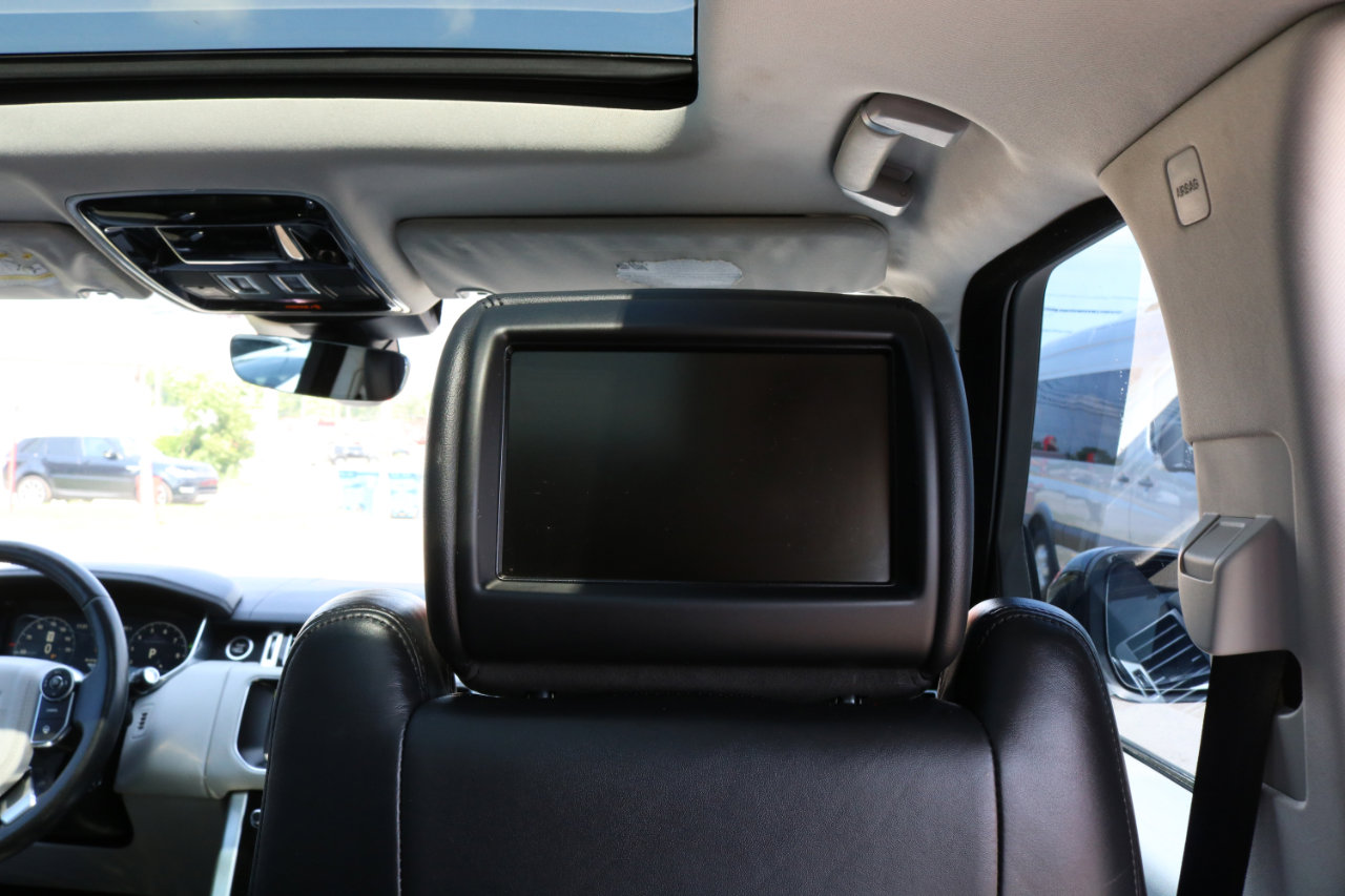 Used 2017 Land Rover Range Rover Supercharged image 55