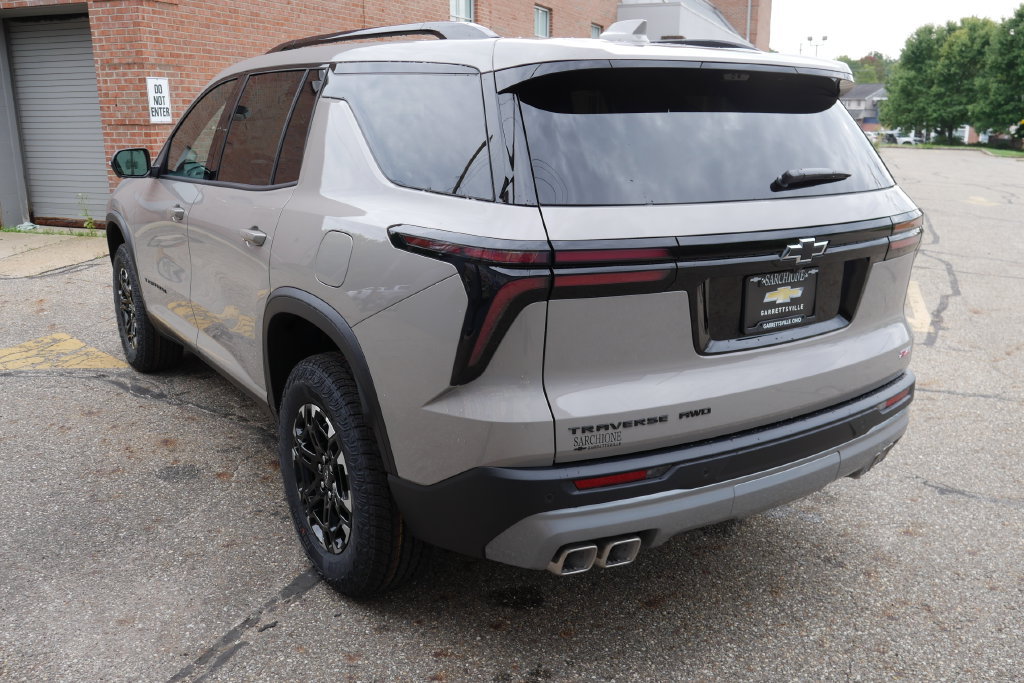 New 2027 Chevrolet Traverse Z71 AWD/4WD image 5