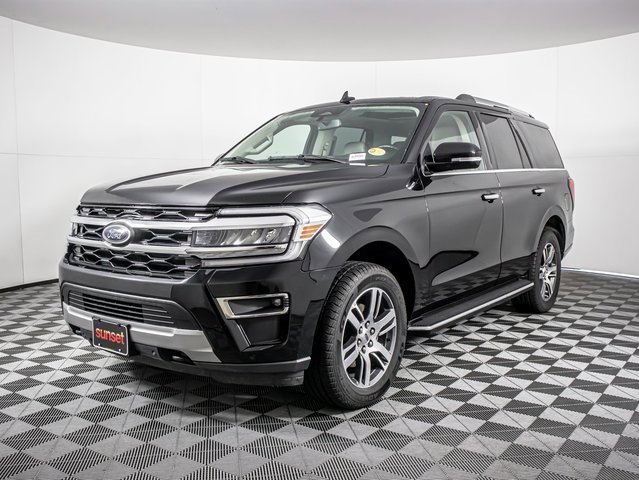 Used 2023 Ford Expedition Limited image 9