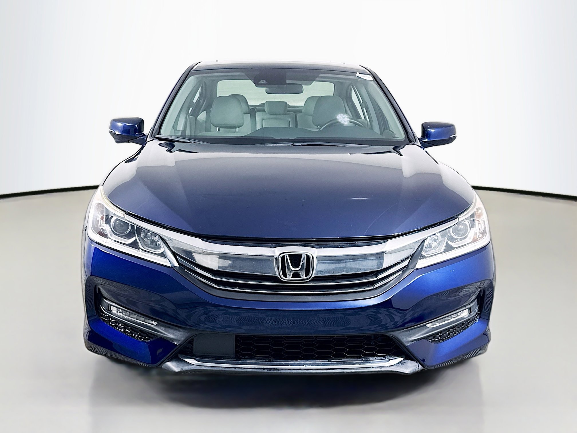 Used 2016 Honda Accord EX video 2