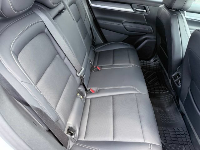 Certified 2026 GMC Terrain Elevation w/ Elevation Premium Package AWD/4WD image 23