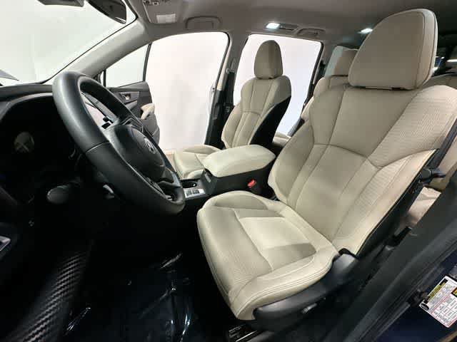 Certified 2023 Subaru Ascent Premium w/ Convenience Package AWD/4WD image 16
