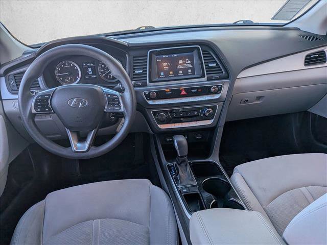 Used 2018 Hyundai Sonata SE image 19