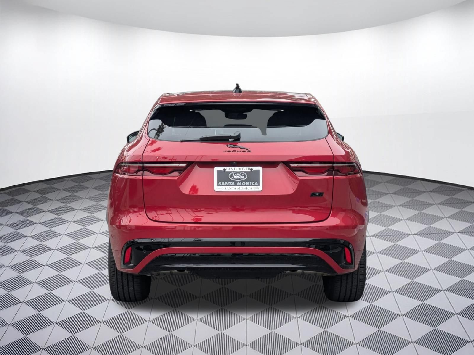 Used 2026 Jaguar F-PACE R-Dynamic S AWD/4WD image 4