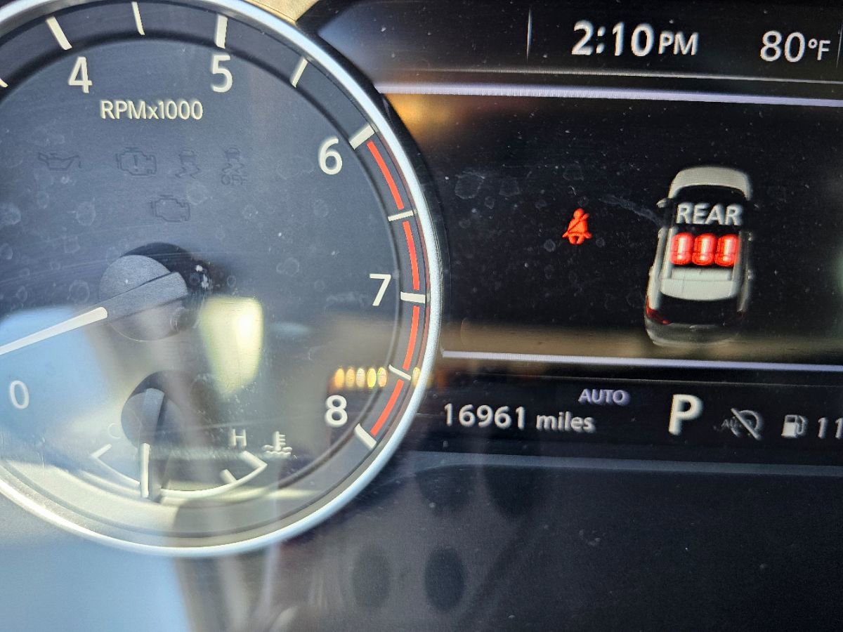 Used 2025 Nissan Rogue SV image 28