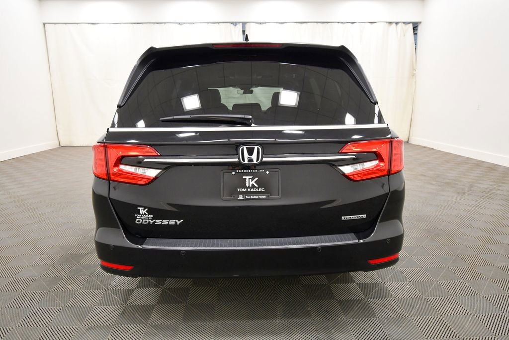 Certified 2024 Honda Odyssey Touring image 6