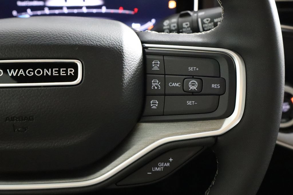 New 2026 Jeep Grand Wagoneer L Limited AWD/4WD image 10