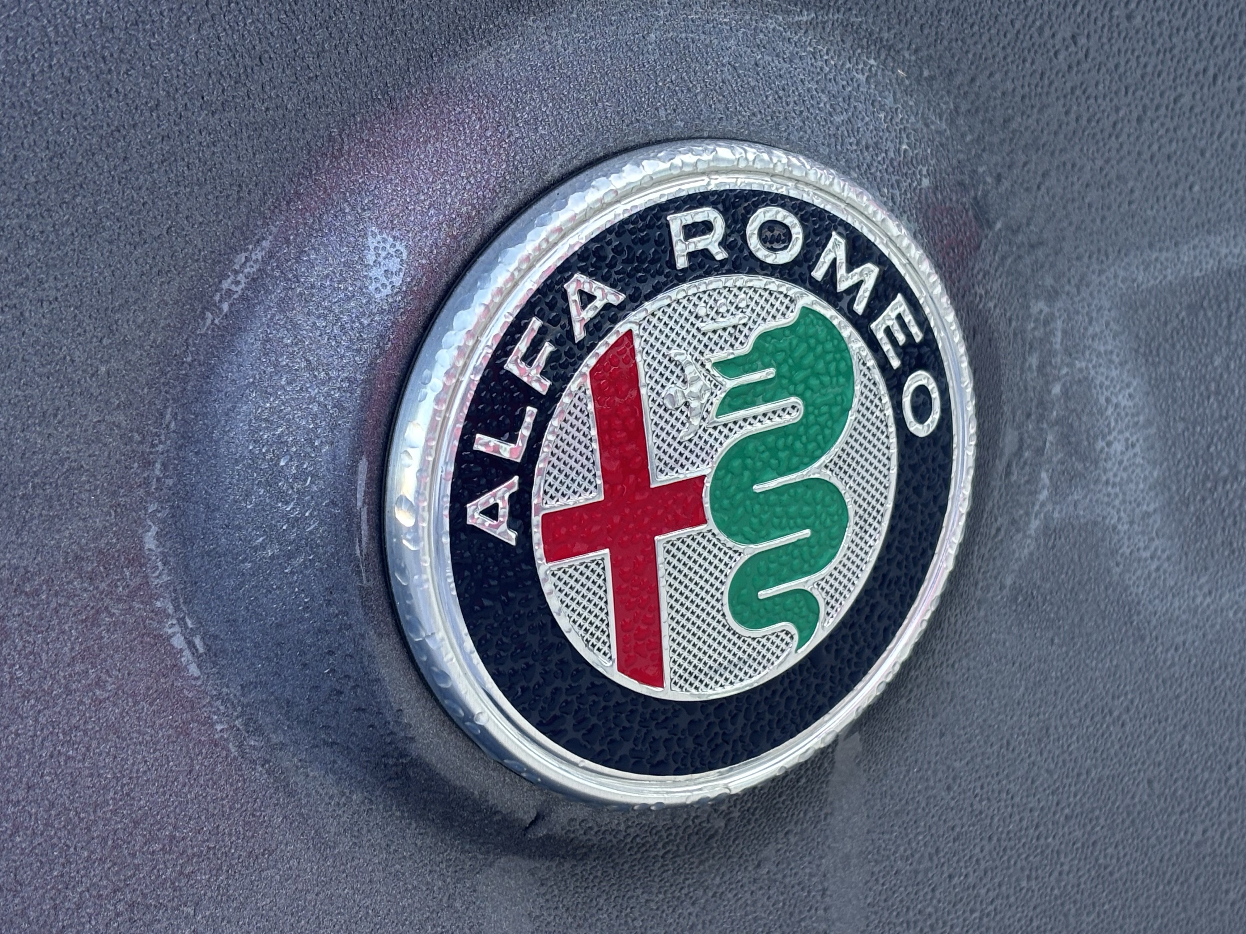 Certified 2023 Alfa Romeo Stelvio Veloce AWD/4WD image 16