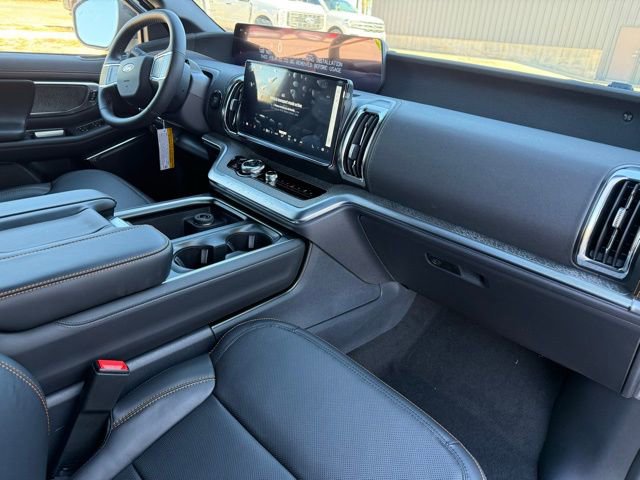 New 2026 Ford Expedition Tremor image 12