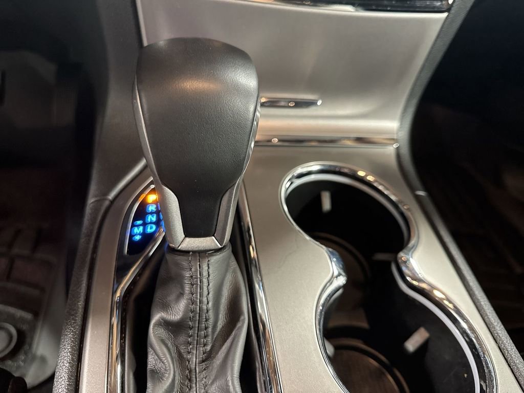 Used 2021 Jeep Grand Cherokee Laredo X image 28