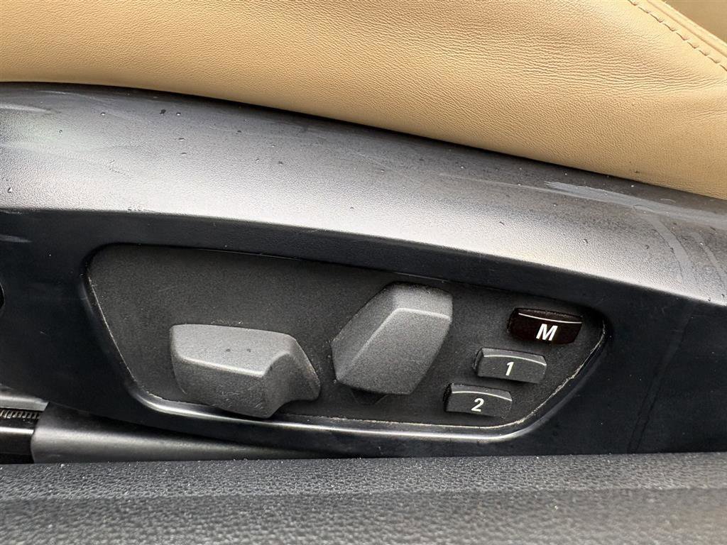Used 2012 BMW M3 Coupe RWD image 11