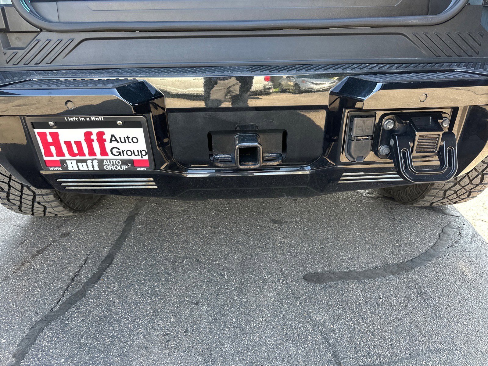 Used 2024 GMC Hummer EV 3X w/ Omega Edition AWD/4WD image 16