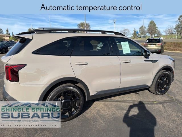 Used 2025 Kia Sorento SX image 4