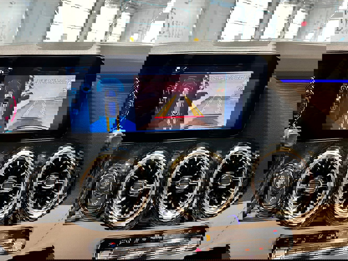 New 2026 Mercedes-Benz GLA 250 4MATIC image 11