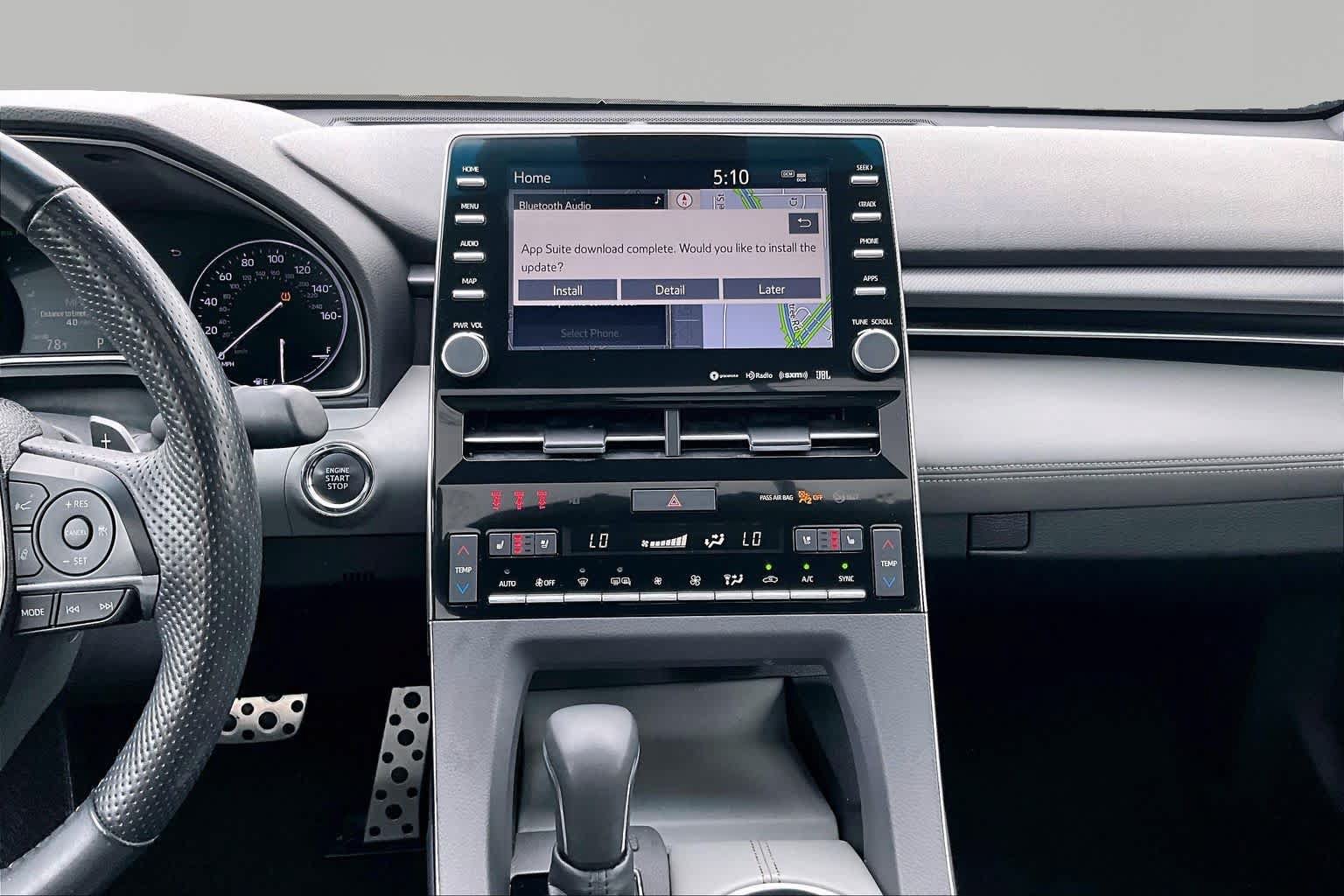 Certified 2019 Toyota Avalon Touring w/ Advanced Safety Package FWD image 7