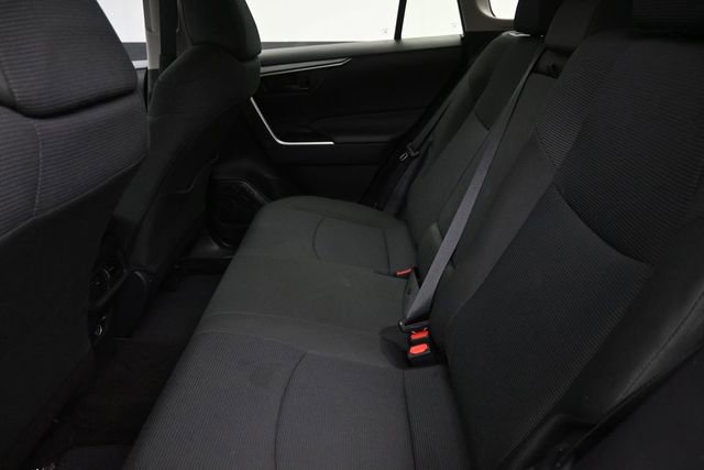Used 2025 Toyota RAV4 LE FWD image 18