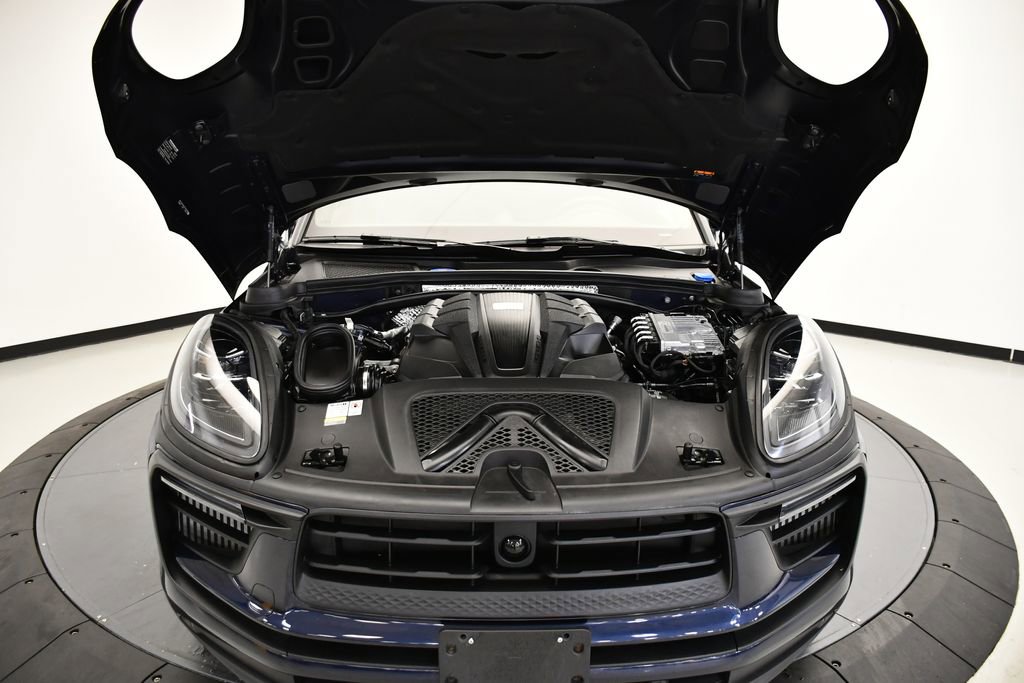 Used 2023 Porsche Macan S image 13