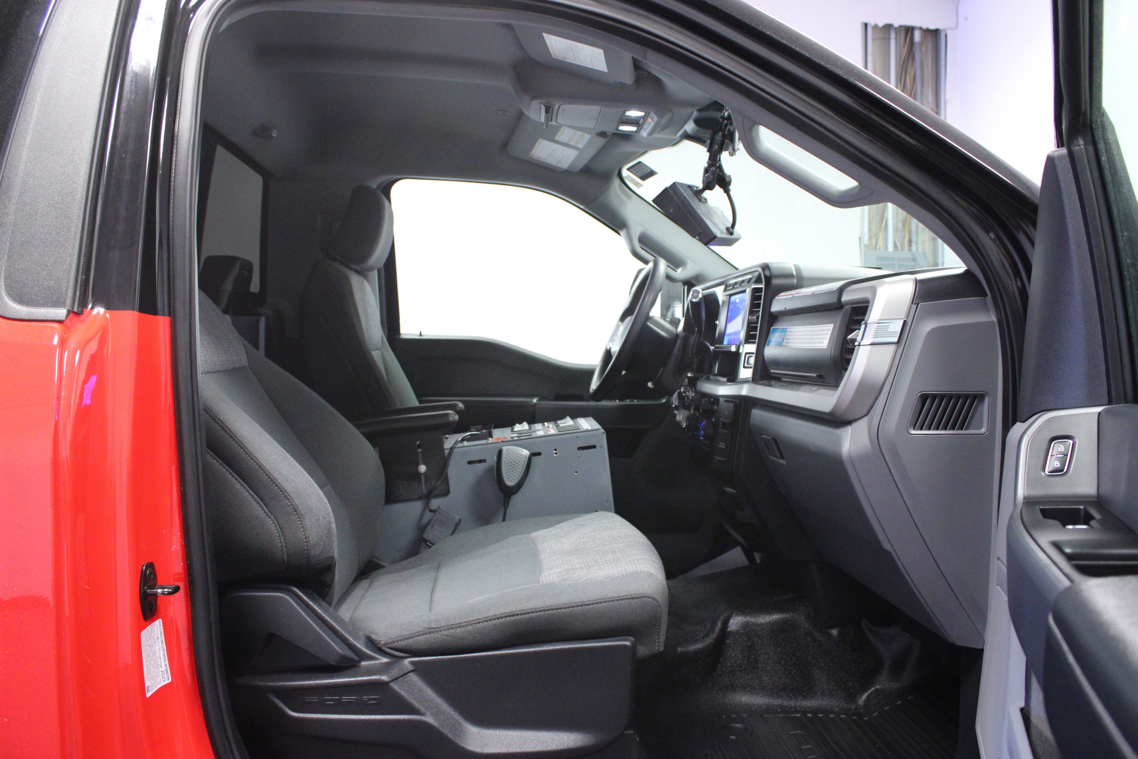 Used 2023 Ford F450 XLT w/ XLT Value Package RWD image 14