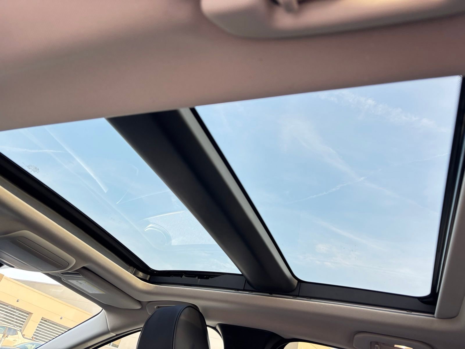 Used 2023 MAZDA CX-50 2.5 S w/ Cargo Package image 21