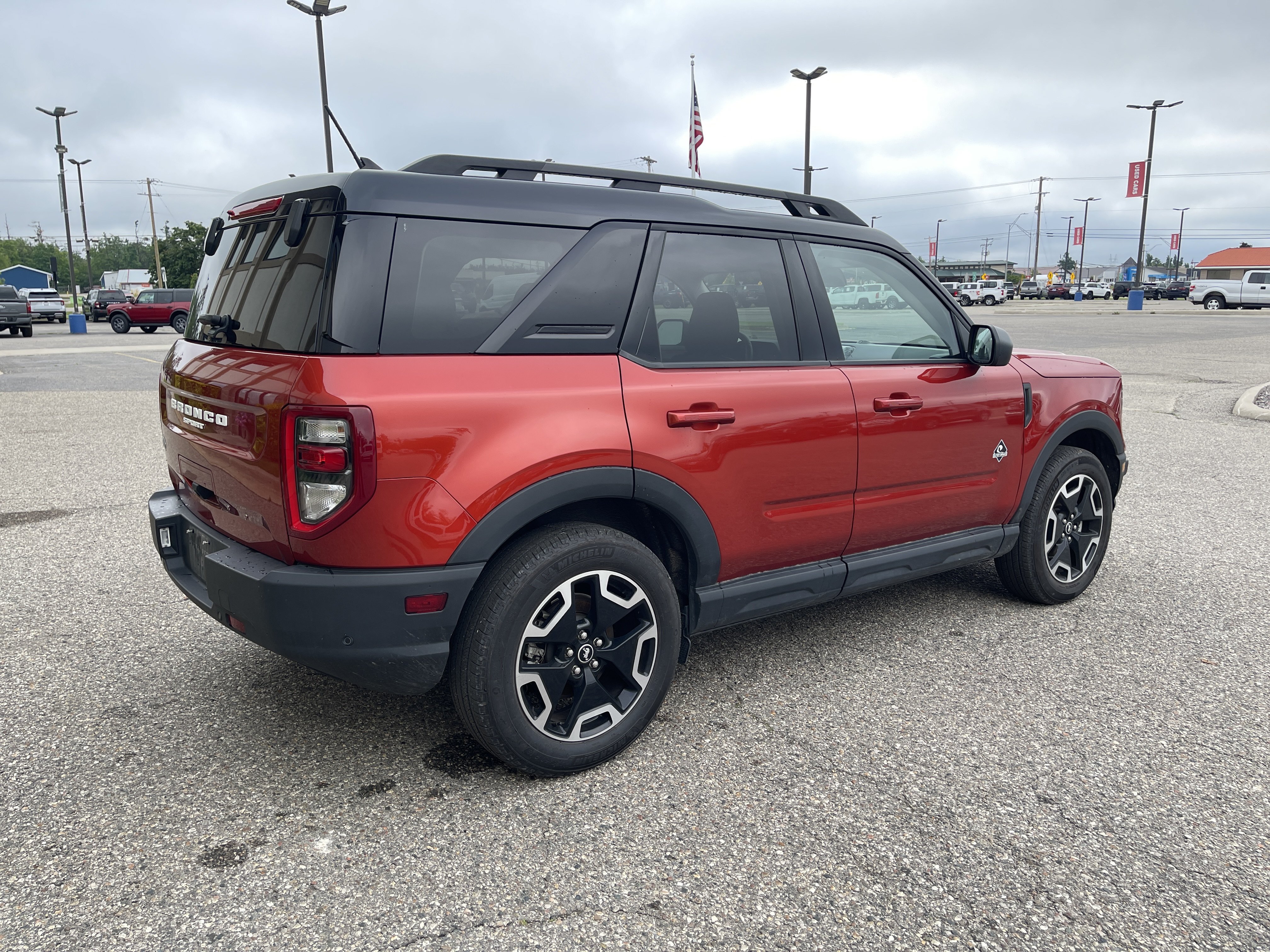 Used 2024 Ford Bronco Sport Outer Banks w/ Tech Package AWD/4WD image 4