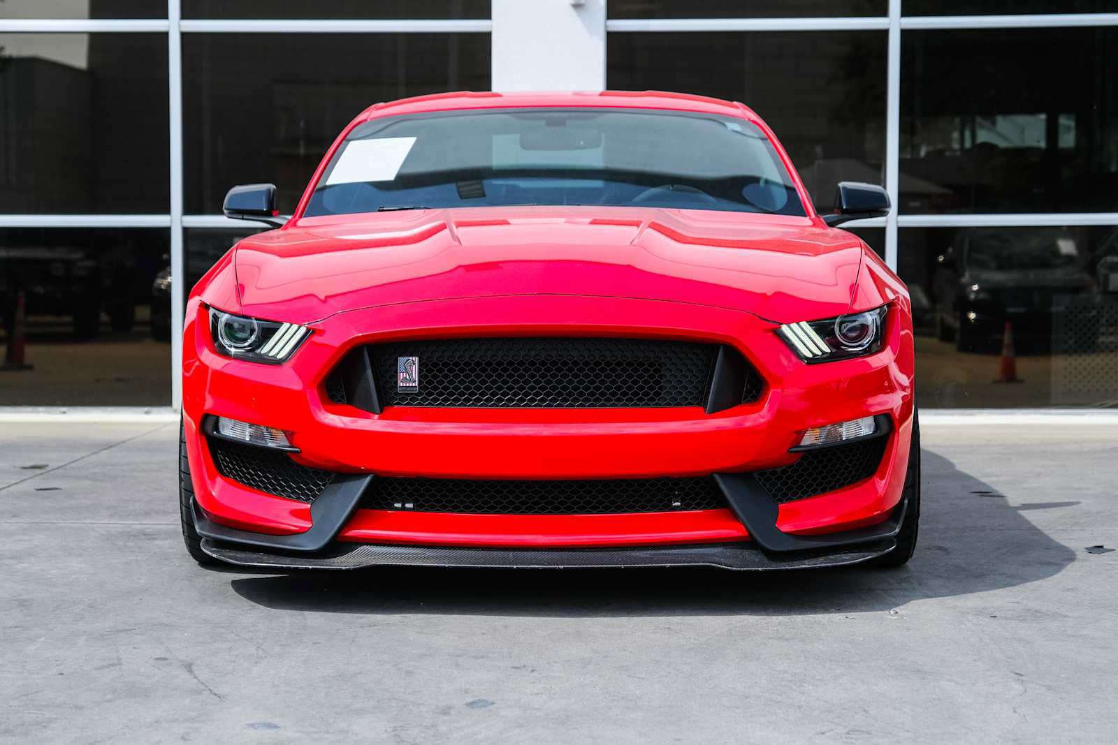 Used 2016 Ford Mustang Shelby GT350 w/ Technology Package RWD image 2