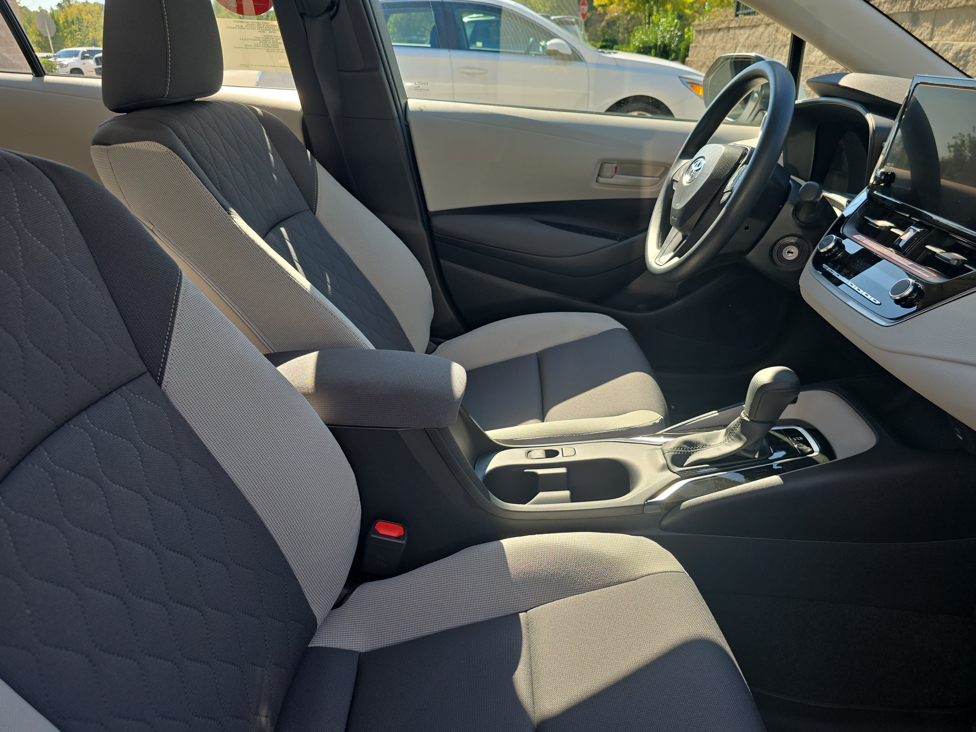 New 2027 Toyota Corolla LE FWD image 10